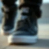 Innovative Elastic Design in DC Pure Elastic Shoes Close-up of the elastic features in DC Pure Elastic shoes